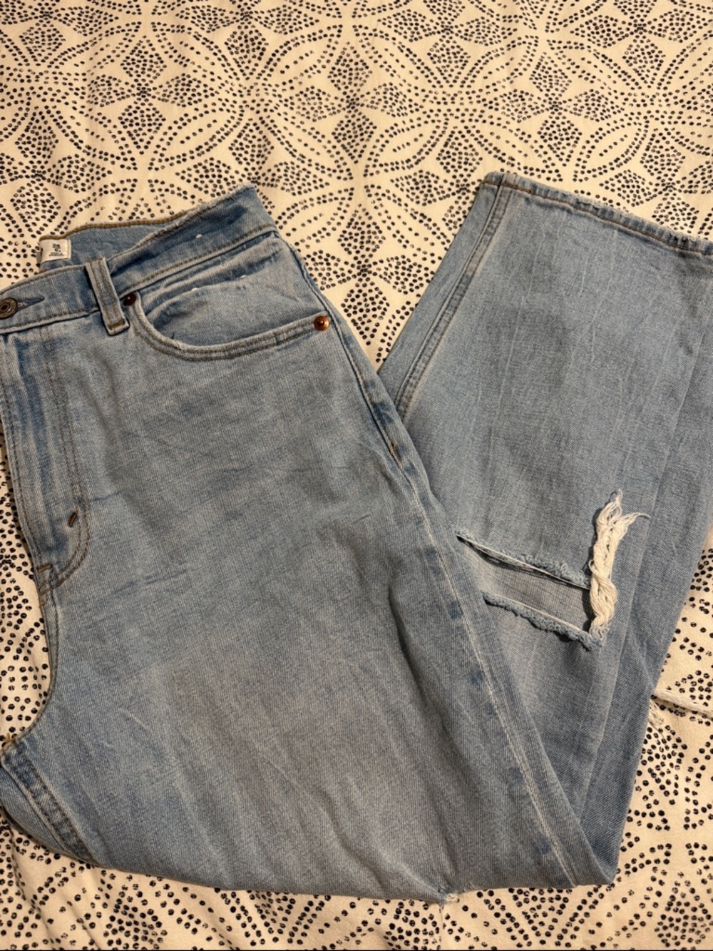 Abercrombie & Fitch Light  Blue Ankle Straight Ultra High Rise - curve love